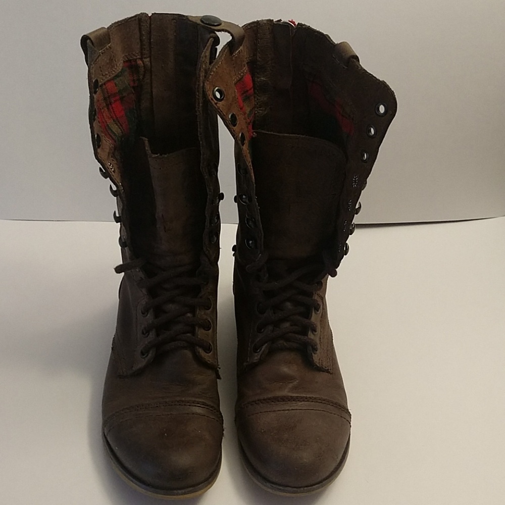 Steve Madden distressed fold over combat boots